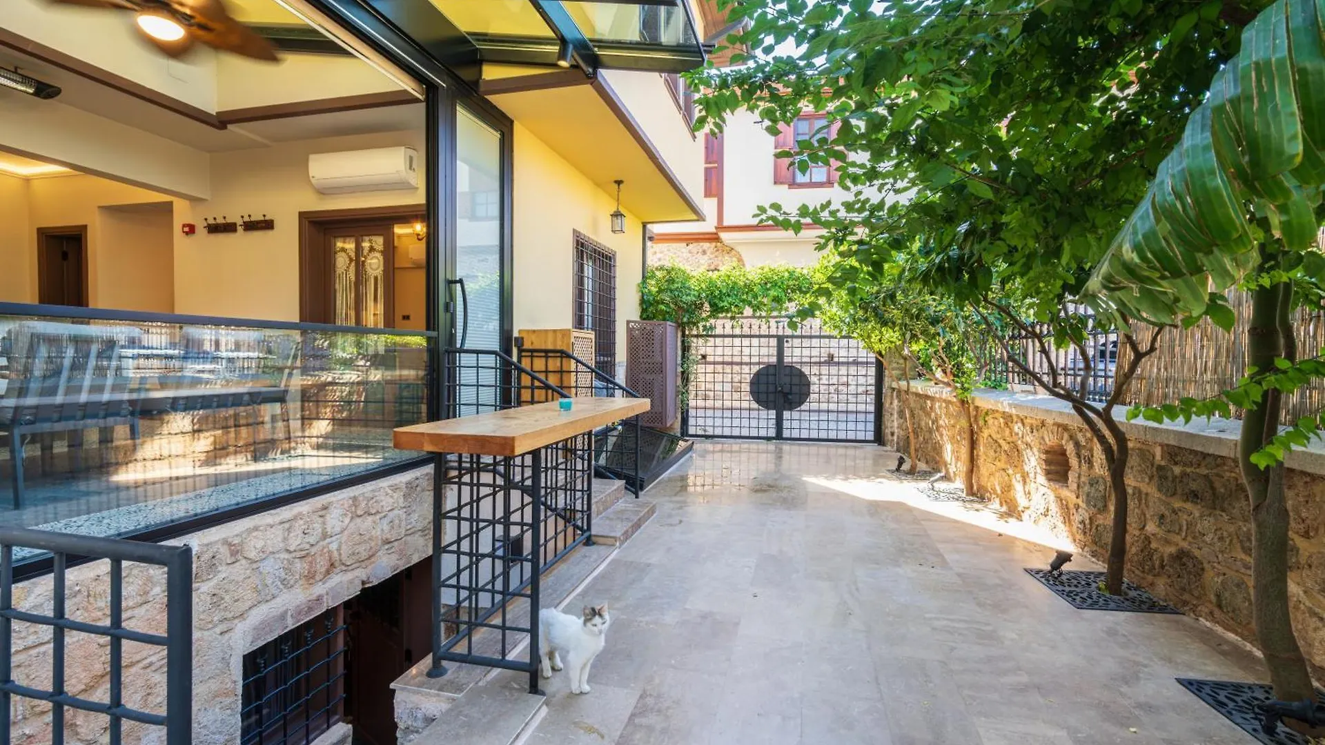 Villa Cozy Home In Oldtown Kaleici Antalya